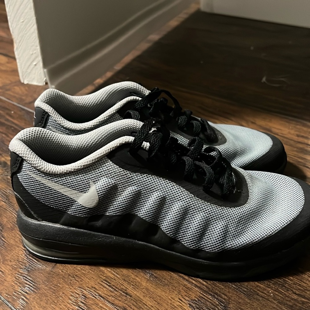 Nike Air Shoes Youth